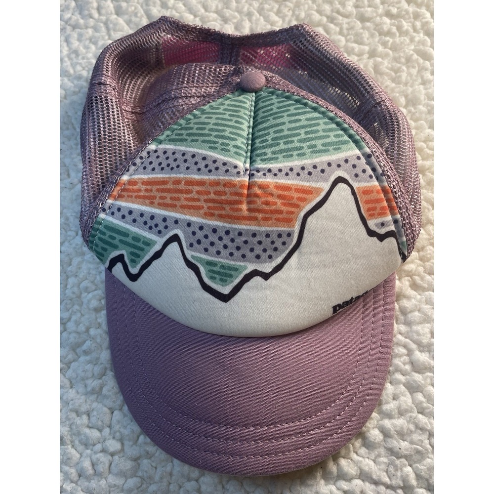 Patagonia Snapback Trucker Hat Cap Mountains